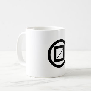 Medida arborizada em círculo de caneca de café