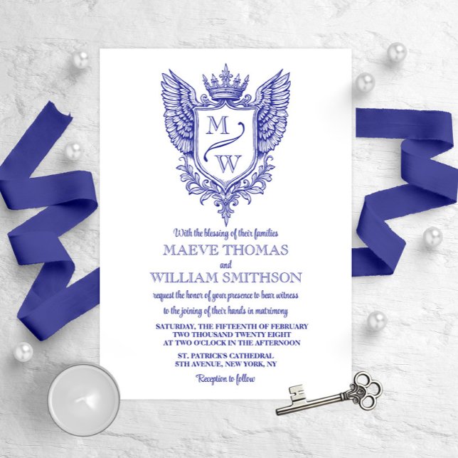 Medieval Royal Crest Monogram Wedding Invitation (Criador carregado)