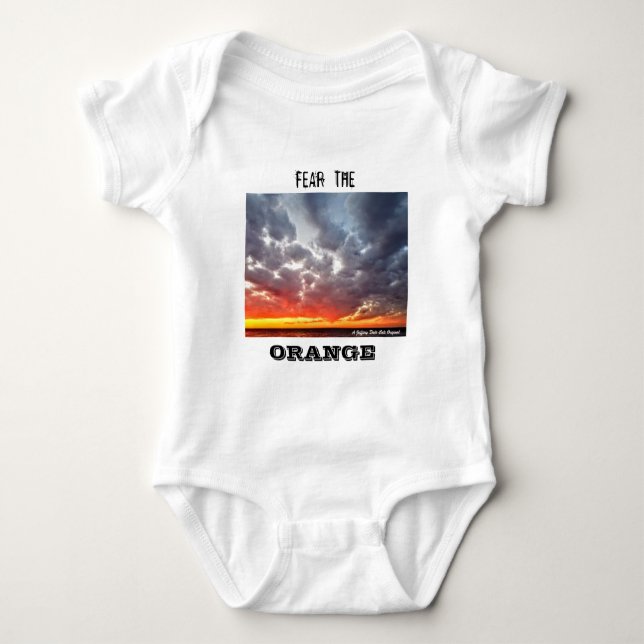 Medo da camiseta laranja (Frente)