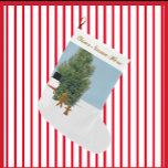 Meia De Natal Grande Snowman - Grande Balcão de Natal<br><div class="desc">Este Snowman Large Stocking apresenta um boneco de neve,  dois miúdos de pão de gengibre e um pinheiro. Este design está disponível em vários produtos em nossa loja Zazzle,  Feriados do MarBeth,  em http://www.zazzle.com/MarBethHolidays.</div>