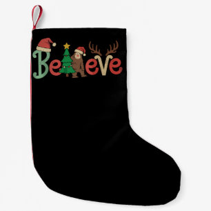 Meia De Natal Pequena Acredite em Papais noeis Bigfoot Sasquatch Reindee