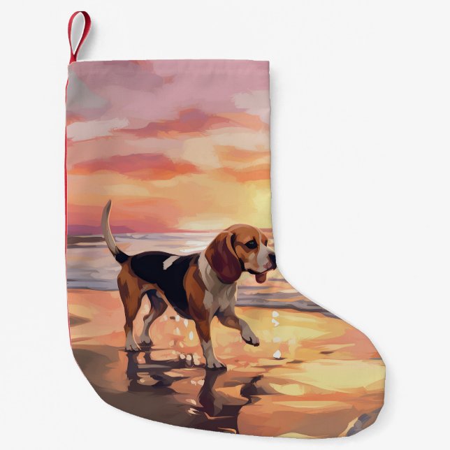 Meia De Natal Pequena Cachorro Beagle Sandy Paws no pôr do sol da praia (Frente)