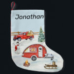 Meia De Natal Pequena Campanha RV Snow Winter Christmas<br><div class="desc">Este design pode ser personalizado na área fornecida pela alteração da foto e/ou do texto. Ou pode ser personalizado clicando em Personalizar este Modelo e, em seguida, escolhendo o clique para personalizar mais a opção e excluir ou alterar a cor do plano de fundo, adicionar texto, alterar a cor ou...</div>