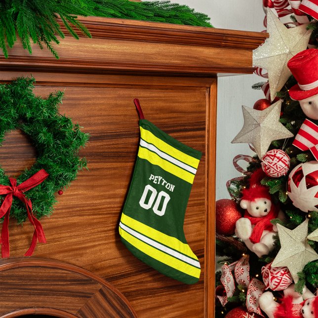 Meia De Natal Pequena Equipe de futebol verde e amarelo personalizada (Criador carregado)