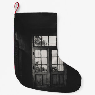 MEIA DE NATAL PEQUENA FOTO EM GRAYSCALE DE MADEIRA IMAGINADA À PORTA DE