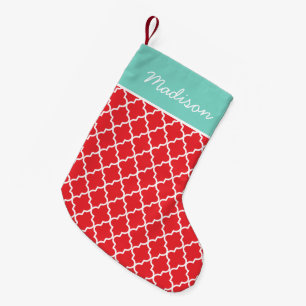 Meia De Natal Pequena Monograma do Quatrefoil Vermelho e Aqua Moderno