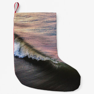 MEIA DE NATAL PEQUENA OCEANOS VAI ATRASANDO EM SHORE DURANTE O DIA
