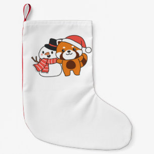 Meia De Natal Pequena Panda Vermelha Com Neve No Inverno Para O Natal