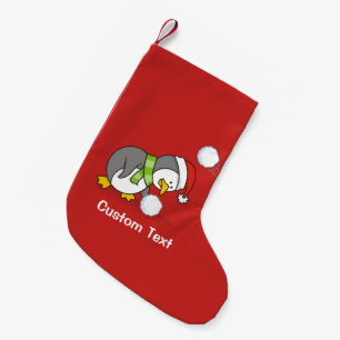 Meia De Natal Pequena Pinguim de Natal ganhando uma bola de neve