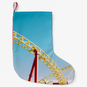 Meia De Natal Pequena Porta copos de rolo amarelo e vermelho sob o céu