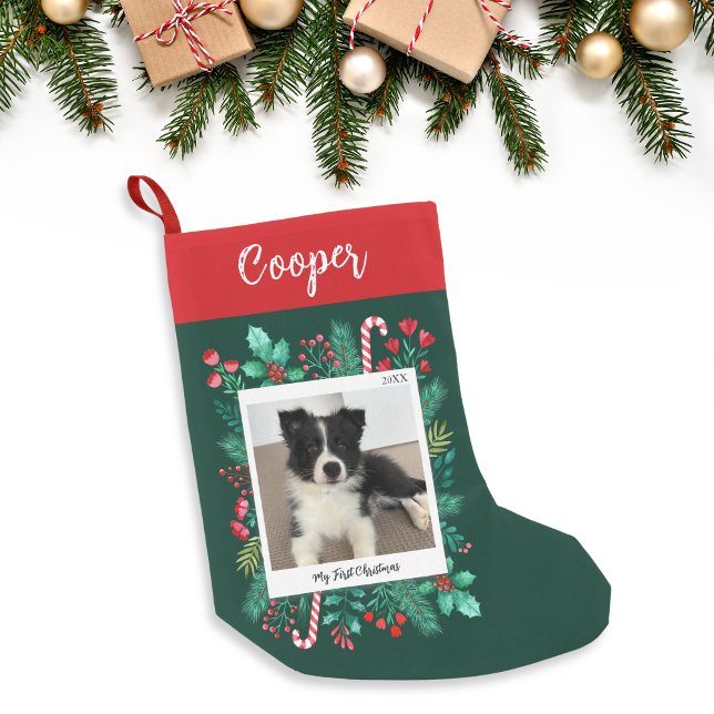 Meia De Natal Pequena Primeiro nome e foto de Natal da Puppy (Puppy's First Christmas Photo and Name Small Christmas Stocking)