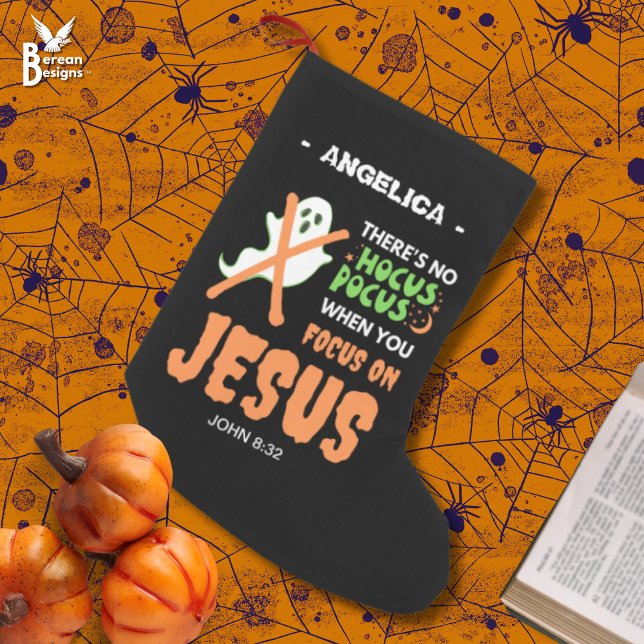 Meia De Natal Pequena SEM HOCUS POCUS Halloween Cristão (Christian Halloween NO HOCUS POCUS Stocking with Bible verse and customizable text for family gifts.)