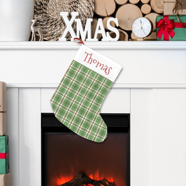 Meia De Natal Pequena Xadrez de Farmhouse Russo Natal nas Férias Verdes (Christmas holiday green and red plaid pattern stocking.)