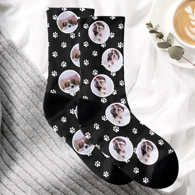 Meias de Impressão de Foto de Cão Preto Personaliz (Custom Dog Photo Black Paw Print Socks)