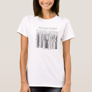 Meio do branco do t-shirt das mulheres da menina