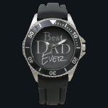 Melhor Pai do Na moda do relógio preto moderno<br><div class="desc">O melhor Pai da revista Black Watch moderna de Na moda tem um design legal para colocar o Pai em cima com a moda. Projetado com cinzas em tipografia negra com a frase "melhor Pai de sempre" centrada no rosto do relógio. Faz uma ideia de presente de excelente para Dia...</div>