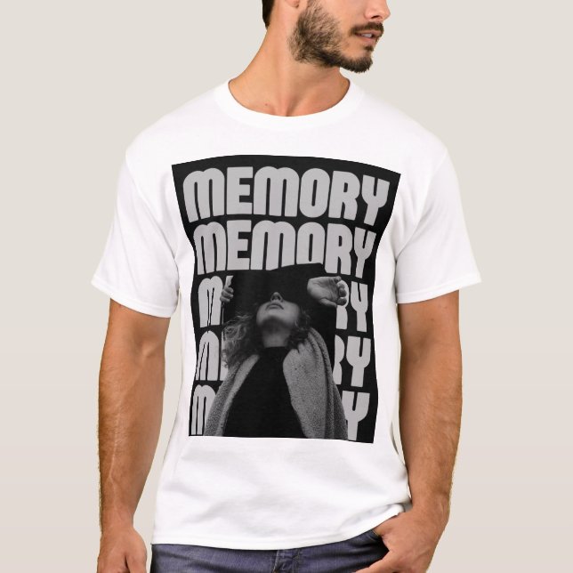 MEMÓRIA. T-SHIRT COM IMPRESSÃO DE TEXTO (Frente)