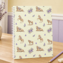 Menina Amarela Roxo Floral Padrão Cavalo