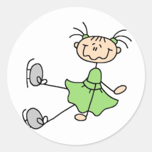 Menina na etiqueta verde do patinador de gelo