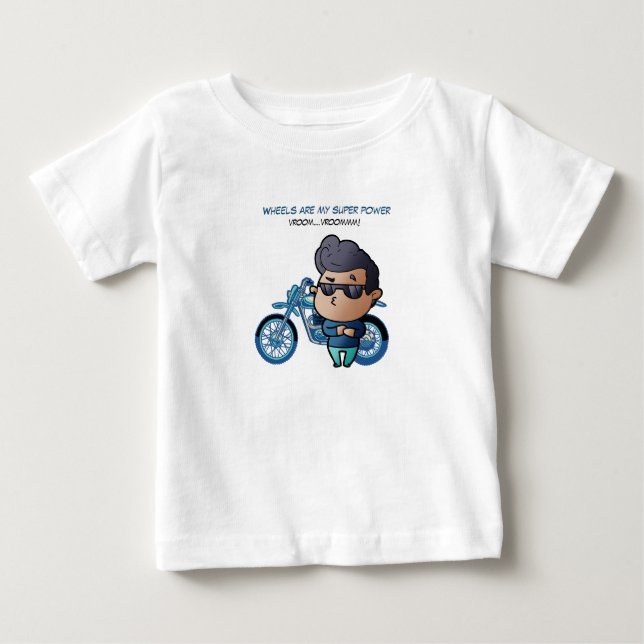 Menino com óculos de sol e camiseta de moto (Frente)