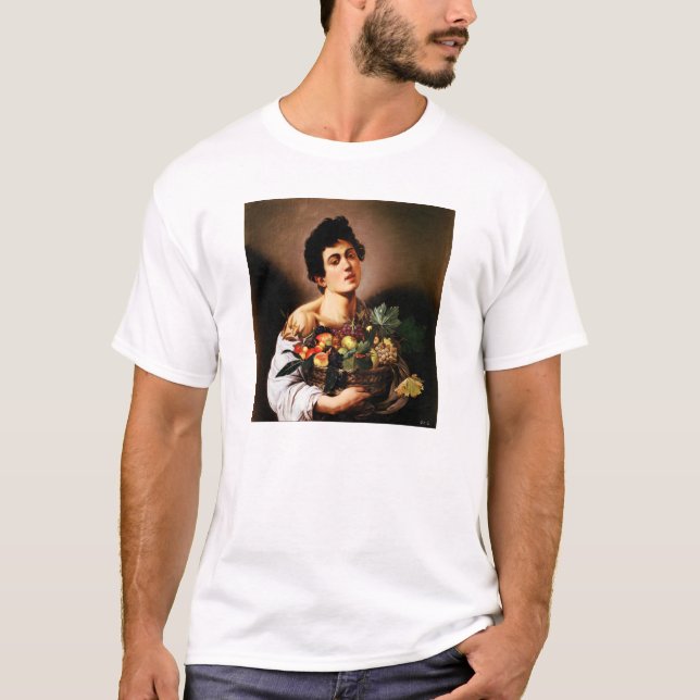 Menino de Caravaggio com uma cesta do t-shirt da (Frente)