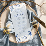 Menu Casamento Floral Elegante de Chinoiserie Azul<br><div class="desc">Cardápio de casamento de Chinoiserie com design botânico elegante azul e branco. Flórida delicada e romântica, com ramos de rosas e aves da natureza e uma paleta colorida em tons de azul inspirada pela galeria russa francesa, porcelana chic chinoiserie, cerâmica delta, georgiana, regência e eras vitorianas. Para coordenar convites, artigos...</div>