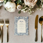 Menu de arco azul e creme com tema botânico elegan<br><div class="desc">Elevem sua recepção de casamento com este elegante menu botânico, projetado para complementar uma celebração clássica e eterno. A sofisticada borda floral em quadros azuis profundos o texto central, oferecendo uma apresentação graciosa e refinada para seus convidados. Com um design de fundo inspirado na pintura creme, traz um toque de...</div>