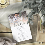 Menu de Casamento de Script Elegante de Foto Orçam<br><div class="desc">Menu de Casamento de Script Elegante de Foto de Orçamento. Um tamanho maior de 5, 5" x 8, 5" a um preço orçamentário, em um STOCK CARD SEMI GLOSS de 110 lb, excelente de convites, aproximadamente na mesma espessura de um cartão postal, ou um estoque LINEN elegante de 110 lb...</div>