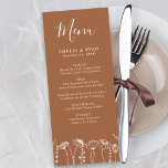 Menu de Casamento de Terracotta Floral Sketch<br><div class="desc">Terracotta Burnt Orange Wildflower Menu com simples design floral linear. O modelo está configurado para personalizar com o menu definido ou opções de refeição. Delicado tema botânico com borda de flores silvestres em arte branca e tipografia elegante escrita à mão. Por favor, navegue na minha coleção de desenhos de Wildflower...</div>