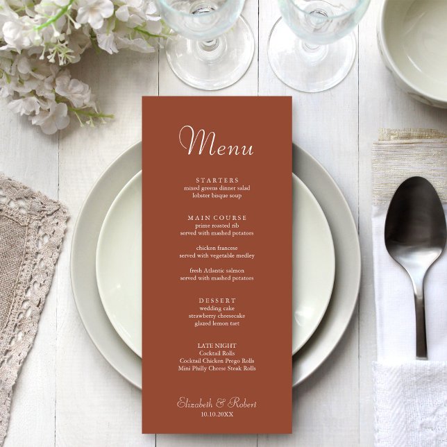 Menu Plana de Terracotta Minimalista Moderno (Modern Minimalist Terracotta Flat Menu on a beautiful white wedding dinner table.)