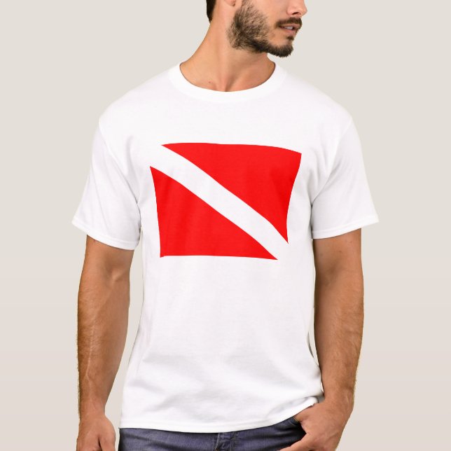 Mergulhador abaixo da camisa da bandeira T (Frente)