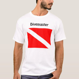 Mergulhador de Divemaster abaixo da camisa da