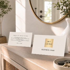 Mesa Cartão de boas-vindas em quarto de hotel bege cinz