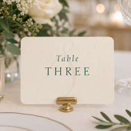 Mesa de casamento com monograma em ouro verde esme