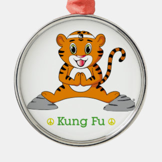 Metal Ornamento de Kung Fu Tiger™