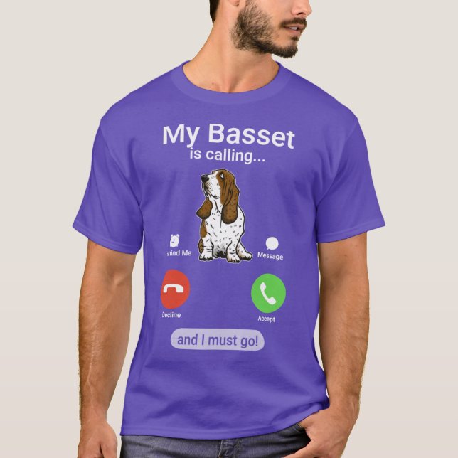 Meu Basset está Chamando e Eu Devo Ir Camisa engra (Frente)