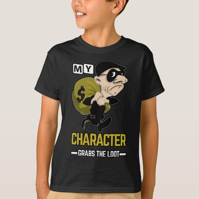 Meu personagem pega a camisa do loot childs (Frente)