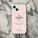 Mídia social empresarial cor-de-rosa<br><div class="desc">Transforme seu iPhone em uma poderosa ferramenta de marketing com nosso caso personalizado! Ideal para pequenas empresas, este caso mostra seu logotipo e slogan, fazer uma declaração ousada sobre sua marca. Abaixo, incluímos seus detalhes de contato para facilitar a referência. Além disso, há espaço para três ícones de mídia social...</div>