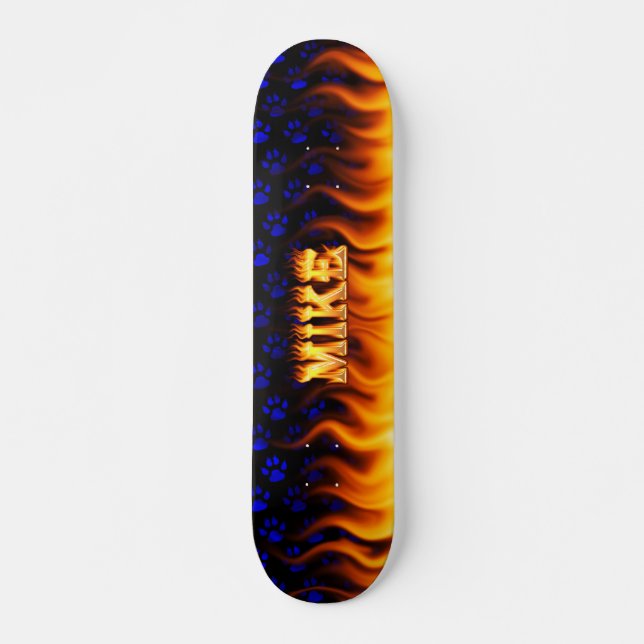 Mike skate fogo e design de chamas. (Frente)