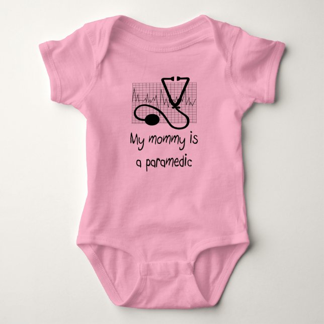 Minha mamãe é um t-shirt do bebê do paramédico (Frente)