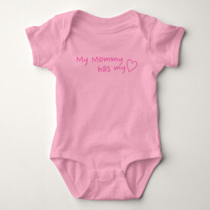 Minha mamãe tem minhas camisas de harmonização