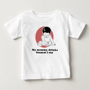 Minhas bebidas das mamães porque eu grito t-shirt