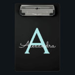 Mini Prancheta Aqua Teal Blue Script Girly Monographic Name<br><div class="desc">Área de Transferência de Planeamento do Nome Azul Preto e Azul Aqua. Isto faz o doce e perfeito aniversário de 16 anos,  casamento,  chá de panela,  aniversário,  chá de fraldas ou festa de solteira presente para alguém que ama luxo de luxo e estilos quíticos.</div>