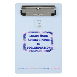 Mini Prancheta Área de transferência azul e rosa do trabalho em e