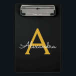 Mini Prancheta Nome de monograma feminino com script moderno de o<br><div class="desc">Prancheta de planejamento de nome preto e dourado. Isso torna o presente perfeito para o aniversário de 16 anos,  casamento,  chá de noiva,  aniversário,  chá de bebê ou despedida de solteira para alguém que ama luxo glamoroso e estilos chiques.</div>