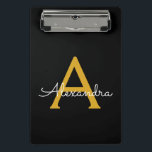 Mini Prancheta Nome de Monograma Feminino Moderno em Ouro Preto<br><div class="desc">Prancheta de Planejamento de Nome Preto e Dourado. Isso torna o presente perfeito de aniversário de 16 anos,  casamento,  chá de noiva,  aniversário de casamento,  chá de bebê ou festa de despedida de solteira para alguém que ama glamour,  luxo e estilos chiques.</div>