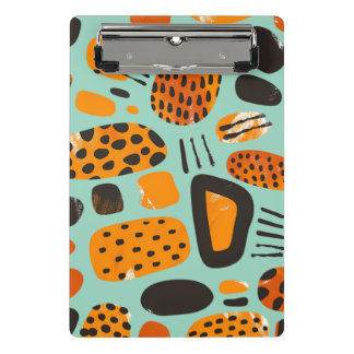 Mini Prancheta "Savanna Pop: Tribal Vibes em Laranja e Negro"