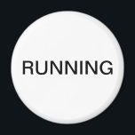 Mínimo de íman branco da máquina de lavar louça<br><div class="desc">Um imã mínimo da cozinha da máquina de lavar louça "correndo" com um simples pano de fundo branco,  ajudando você com a organização da cozinha. Personalize com o seu texto.</div>