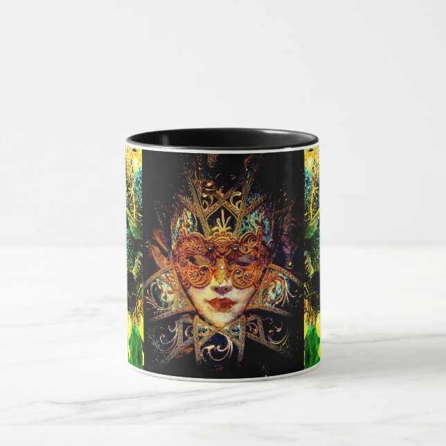 Misteriosa caneca de máscara de beleza com mascara (Centro)