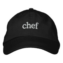 Modelo Boné preto bordado básico chef